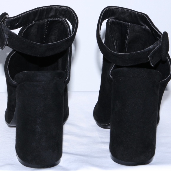 So Me Velma Black Suede Peep Toe Booties Women’s 5.5 Chunky Heel Ankle Shoes - Picture 6 of 12